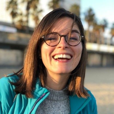 Emily Hunkler Headshot-1.jpg